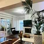 Eye Luxury Penthouse With Jacuzzi * Саранда