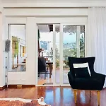 Eye Luxury Penthouse With Jacuzzi *