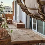 Eye Luxury Penthouse With Jacuzzi *