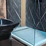Eye Luxury Penthouse With Jacuzzi *