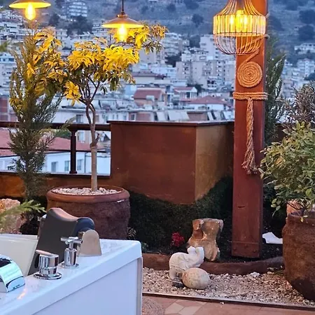 Eye Luxury Penthouse Apartment Sarande