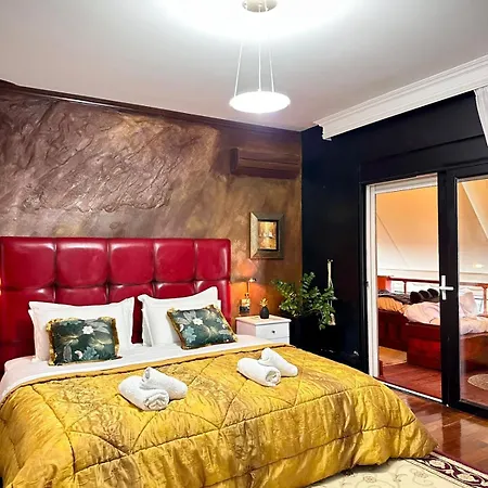 Eye Luxury Penthouse Sarande