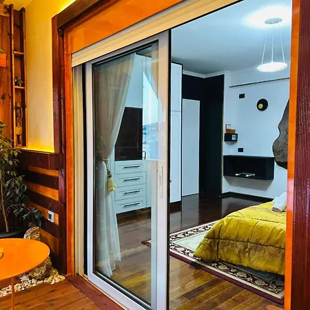 Eye Luxury Penthouse Sarande Appartement