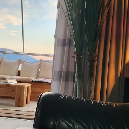 Eye Luxury Penthouse Sarande * Sarandë