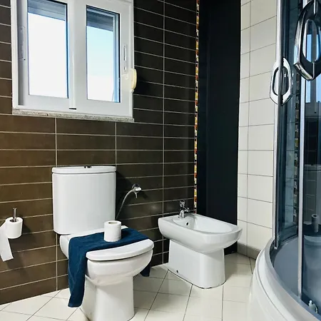 Eye Luxury Suites Sarandë