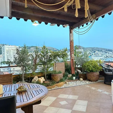 Eye Luxury Suites
