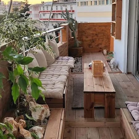 Eye Luxury Penthouse With Jacuzzi