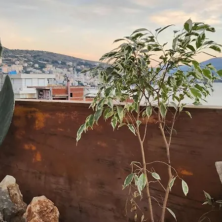 Apartment Eye Luxury Penthouse With Jacuzzi Sarandë