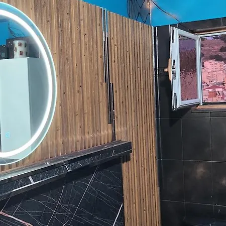 Apartment Eye Luxury Penthouse With Jacuzzi