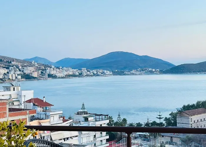 Eye Luxury Penthouse With Jacuzzi Apartment *