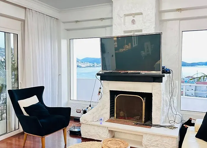 Apartment Eye Luxury Penthouse With Jacuzzi Sarande