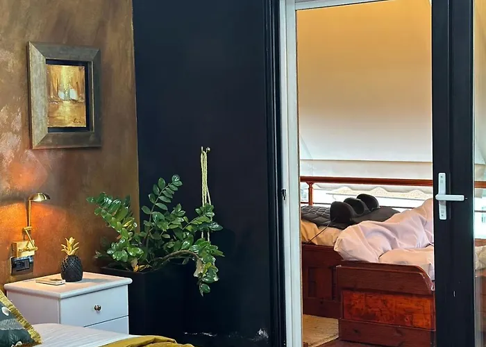 Apartment Eye Luxury Penthouse With Jacuzzi Sarandë