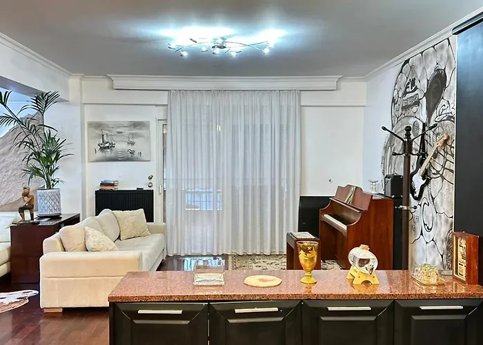 Eye Luxury Penthouse With Jacuzzi Apartment