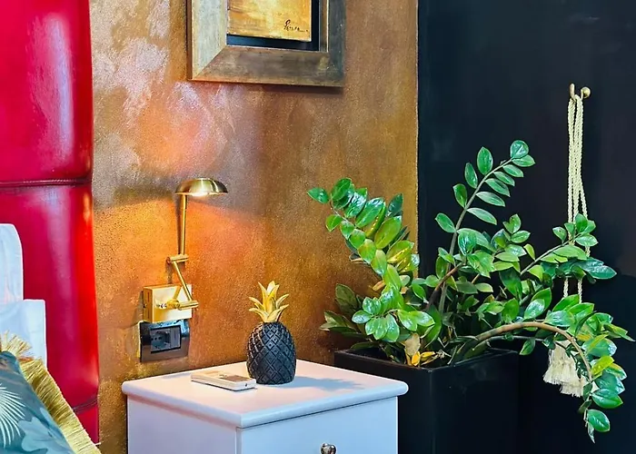 Eye Luxury Penthouse With Jacuzzi * Sarandë