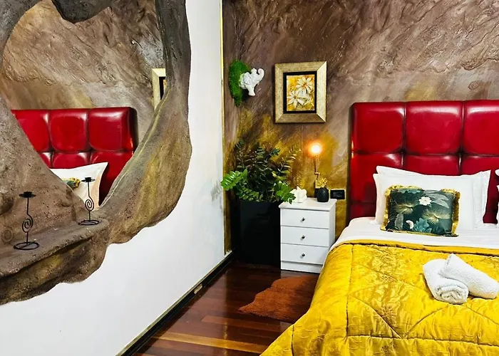 Apartment Eye Luxury Penthouse With Jacuzzi