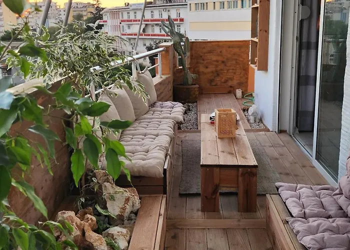 Eye Luxury Penthouse With Jacuzzi