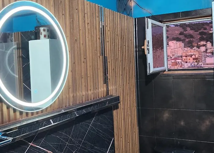 Apartment Eye Luxury Penthouse With Jacuzzi