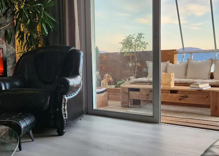 Eye Luxury Penthouse With Jacuzzi Apartment