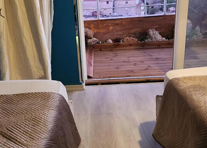 Eye Luxury Penthouse With Jacuzzi Apartment