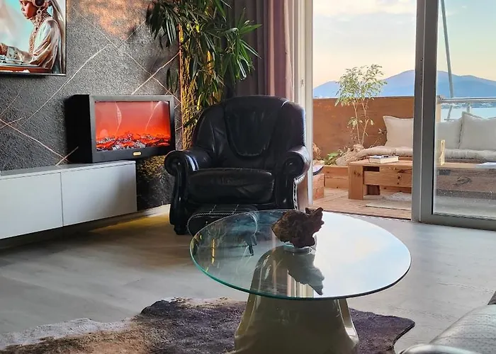 Apartment Eye Luxury Penthouse With Jacuzzi