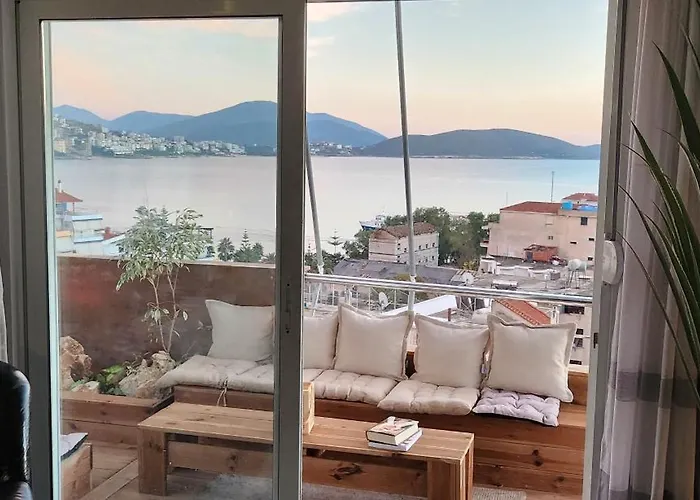 Eye Luxury Penthouse With Jacuzzi Apartment *